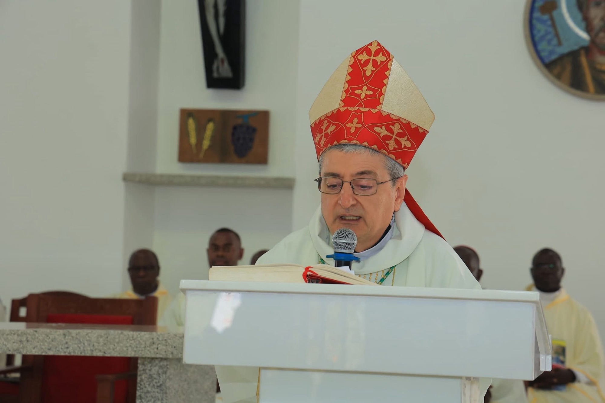 “Make use of this beautiful Cathedral for daily spiritual growth “, Nuncio Luigi Bianco urges christians in Fort Portal.